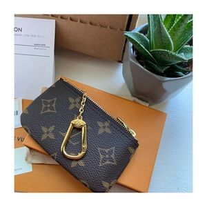 ❗️SOLD❗️🔹Louis Vuitton key pouch 🔹
